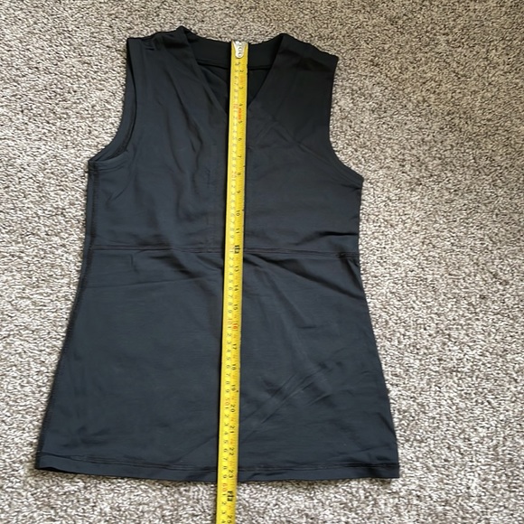 Lululemon tank top lot - Picture 5 of 5